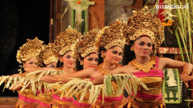 Contoh Kebudayaan Indonesia yang Masih Ada Sampai Sekarang